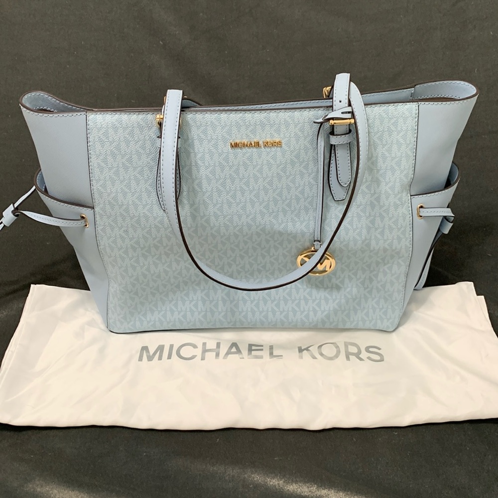 COPY - Michael Kors Large drawstring travel tote- ocean blue